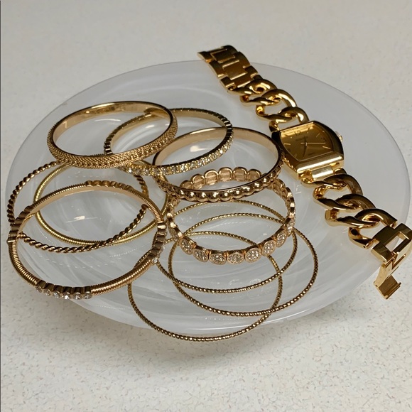 RJ GRAZIANO GOLD TONE WATCH & 10 BRACELET SET NWOB - Picture 6 of 8